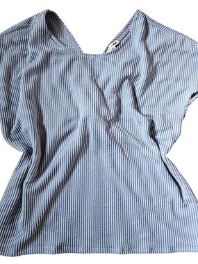 Fashion Nova Sky Blue Textured Short Sleeve Tunic